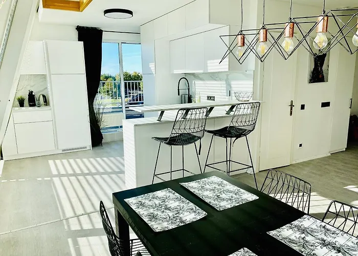 Panoramic View Ph By The Sea פלאנגה